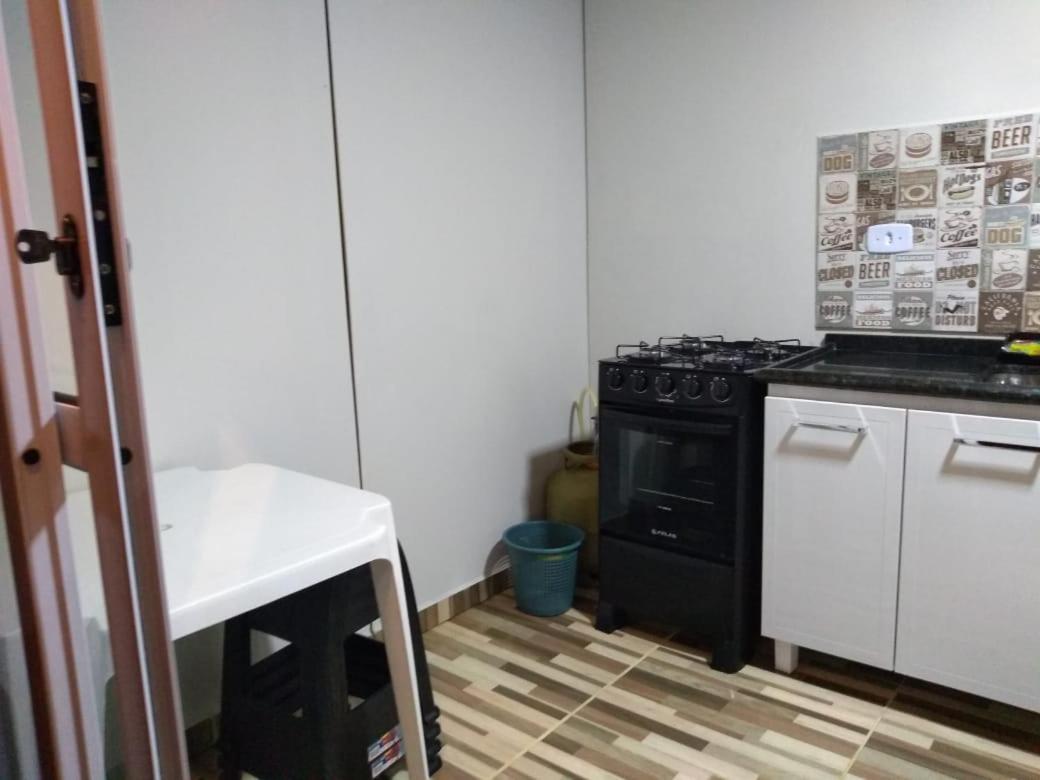 Kitnet Conteiner Climatizada Villa Ubatuba Ngoại thất bức ảnh